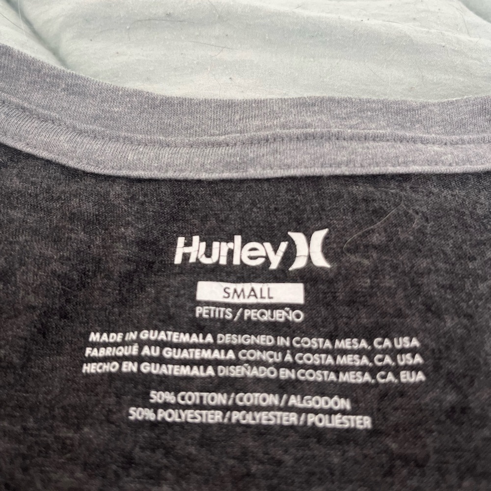Hurley 3/4 baseball t shirt